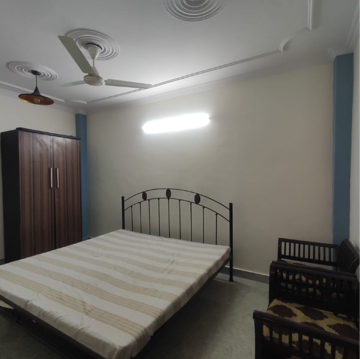 Room in 1.5 BHK Builder Floor at Malviya Nagar – for Rent