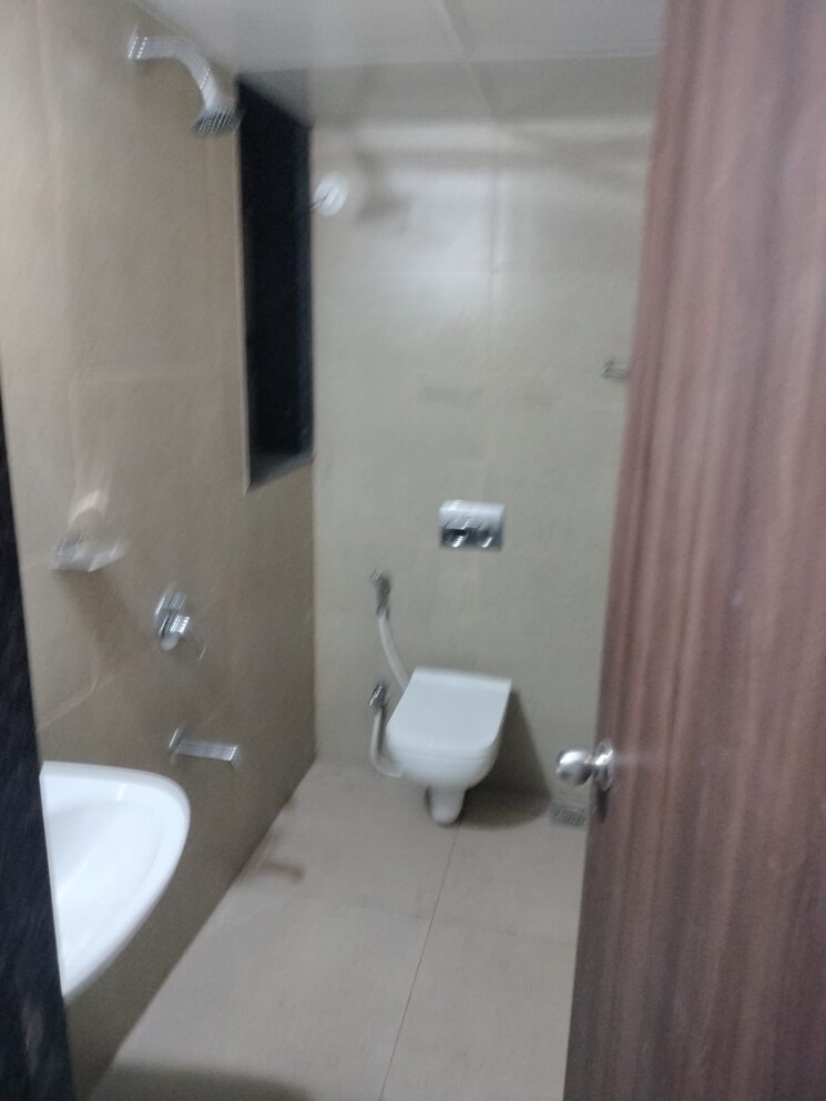 Attached Bathroom, runwal-eirene 1 Bedroom 423 Sq.Ft. Apartment In Yashaswi Nagar Thane 7913976
