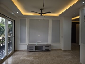 Living Room in 3 BHK Builder Floor at Emaar Marbella, Sector 66 – for Rent