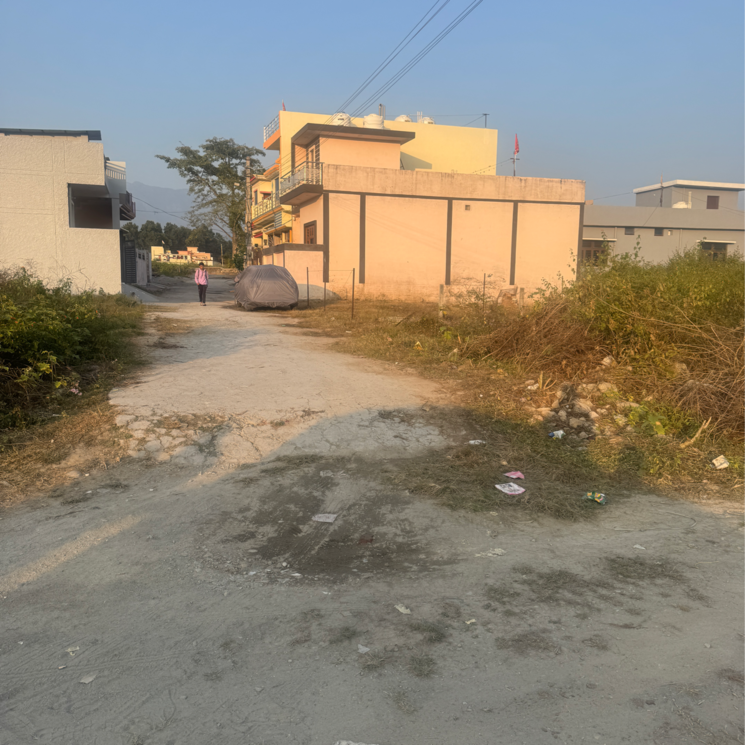 Nearby, paundha  200 Sq.Yd. Plot In Paundha Dehradun 7914012