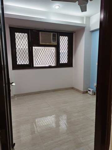 Bedroom in 3 BHK Builder Floor at Safdarjang Enclave – for Rent