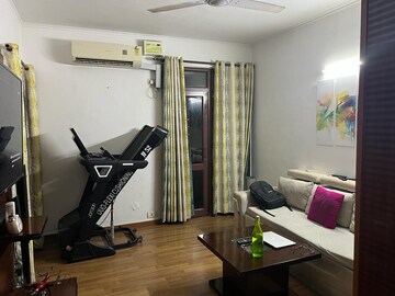 Living Room in 3 BHK Apartment at Vipul Belmonte, Sector 53 – for Rent