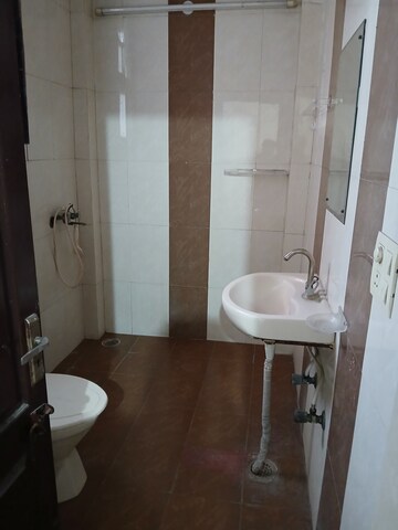 Furnished Amenities in 2 BHK Builder Floor at RWA Apartments Sector 122, Sector 122 – for Rent