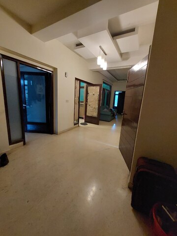 Master Bedroom in 4 BHK Builder Floor at Sector 23 – for Rent