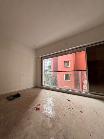 Bedroom in 2 BHK Apartment at Chembur – for Sale