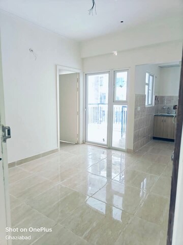 Room in 1 BHK Apartment at Gaur City 2 - 14th Avenue, Sector 16c Greater Noida – for Sale