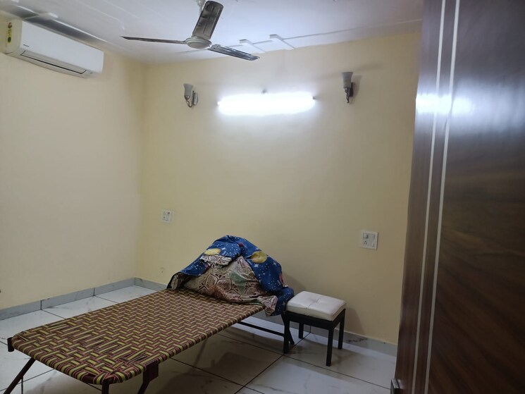 Bedroom, central-park-i 5 Bedroom 5083 Sq.Ft. Apartment In Sector 42 Gurgaon 7914440