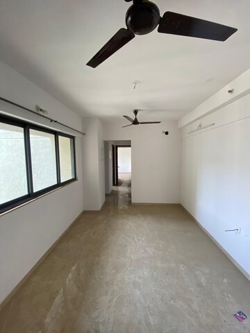 Room in 2 BHK Apartment at Lodha Palava Aurelia D to G, Dombivli East – for Rent