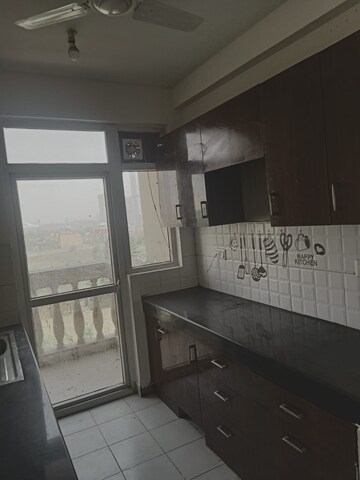 Master Bedroom in 2.5 BHK Apartment at BPTP Park Prime, Sector 66 – for Sale