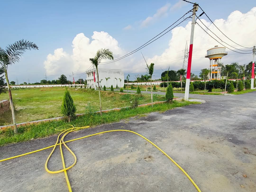 Plot For Sale in Imperia H2o Residency