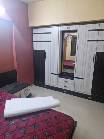 Bedroom in 3 BHK Apartment at Vintage Point Residency, Dhokali – for Rent