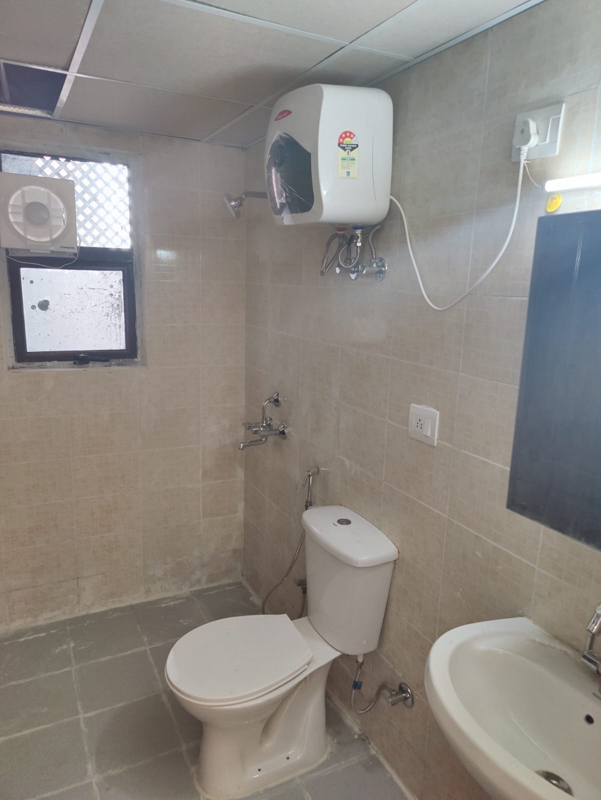 2.5 BHK + Study Room Apartment For Sale in Logix Blossom County