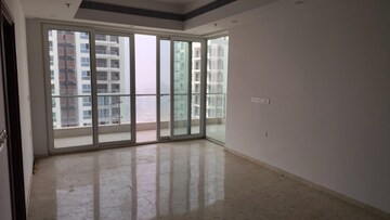 Room in 3 BHK Apartment at Conscient Hines Elevate, Sector 59 – for Sale