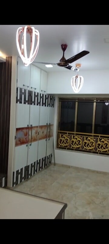 Master Bedroom in 3 BHK Apartment at Chaitanya Tower, Prabhadevi – for Rent