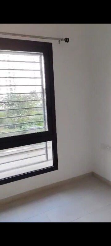 Room in 2 BHK Apartment at Sobha City Gurgaon, Sector 108 – for Sale