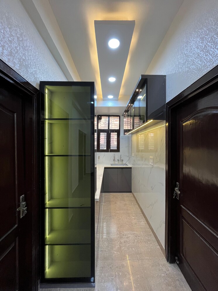 Kitchen, smart-lane 3 Bedroom 1300 Sq.Ft. Builder Floor In Niti Khand Ghaziabad 7914651