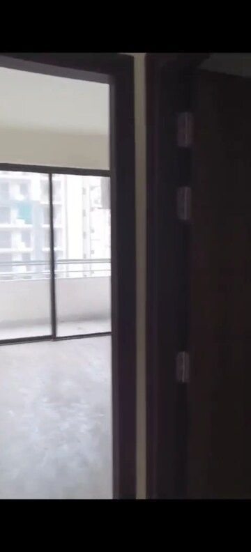 Room in 3 BHK Apartment at Godrej Oasis, Sector 88a – for Sale