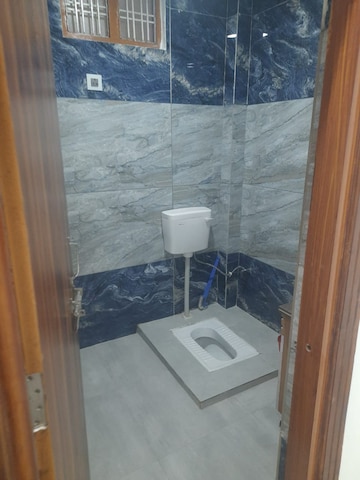 Bathroom in 3 BHK Independent House at Gomti Nagar – for Rent
