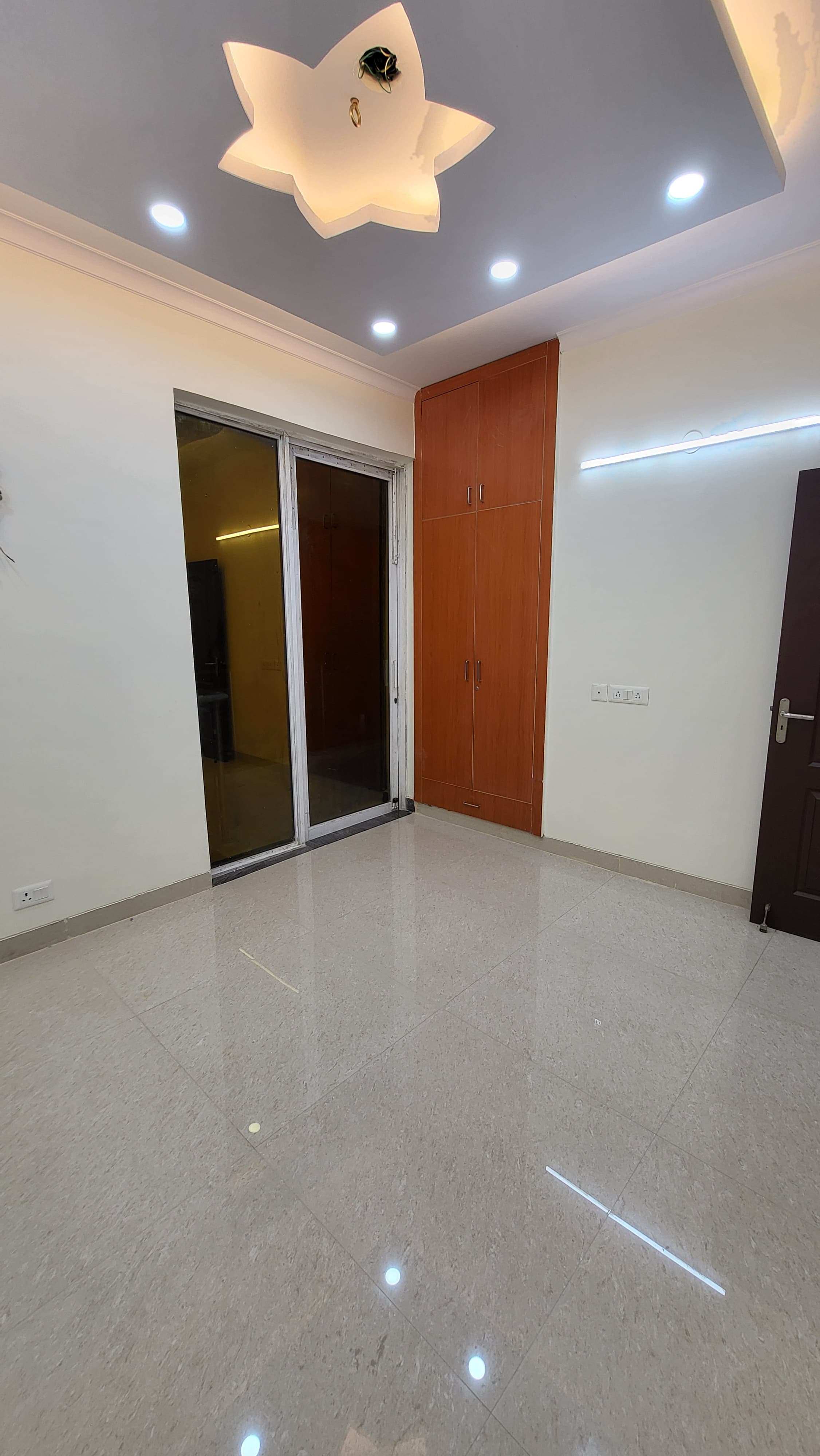 3 BHK + Pooja Room Builder Floor For Sale in Sushant Lok 2