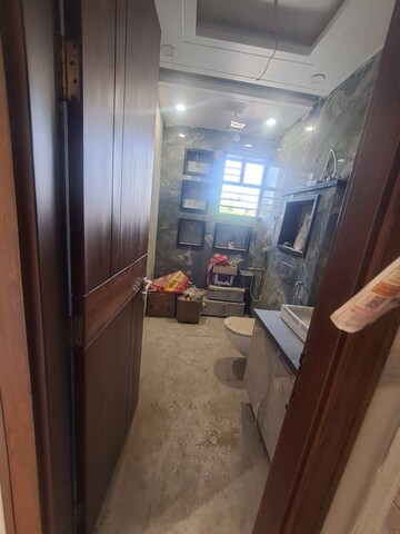 Kitchen in 3 BHK Builder Floor at Sector 28 – for Rent