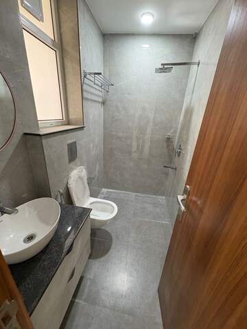 Bathroom in 3 BHK Builder Floor at Sushant Lok 2, Sector 57 – for Rent