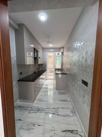 Kitchen in 3 BHK Builder Floor at Sushant Lok 2, Sector 57 – for Rent