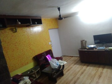 Room in 2 BHK Apartment at Vastrapur – for Rent