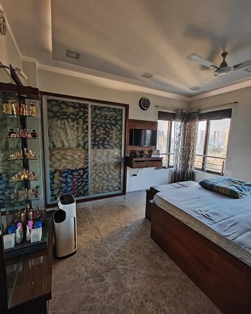 Room in 1 BHK Apartment at Shanti Lifespaces, Nalasopara East – for Sale