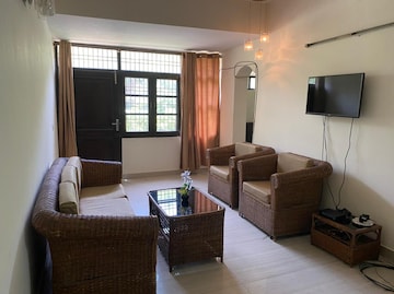 2 BHK Apartment For Rent in Vasant Kunj Delhi  7915013