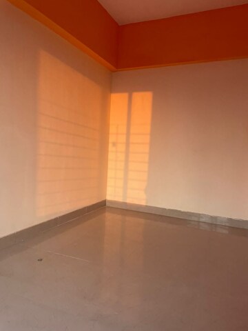 Room in 2 BHK Apartment at D Kapoor Twinkle Apartment, Andheri West – for Rent