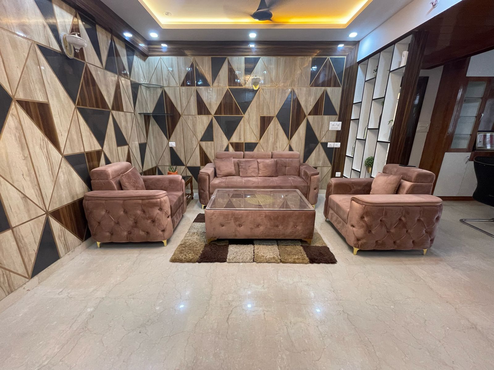 2 BHK 1380 Sq.Ft. Apartment in Chandra Panorama