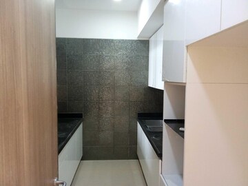 Bathroom in 4 BHK Apartment at Lodha The Park, Worli – for Sale