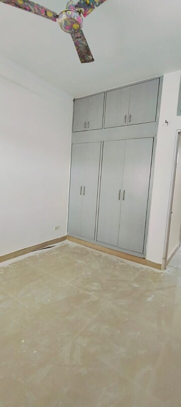 3.5 BHK Apartment For Rent in Vasant Kunj