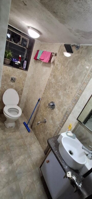 Bathroom in 2 BHK Apartment at Shankar Enclave, Kandivali East – for Rent