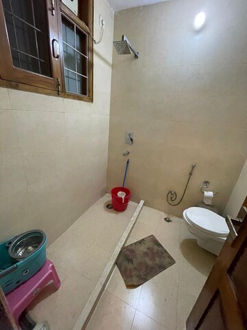 Attached Bathroom in 3 BHK Builder Floor at Ansal Sushant Lok I, Sector 43 – for Rent