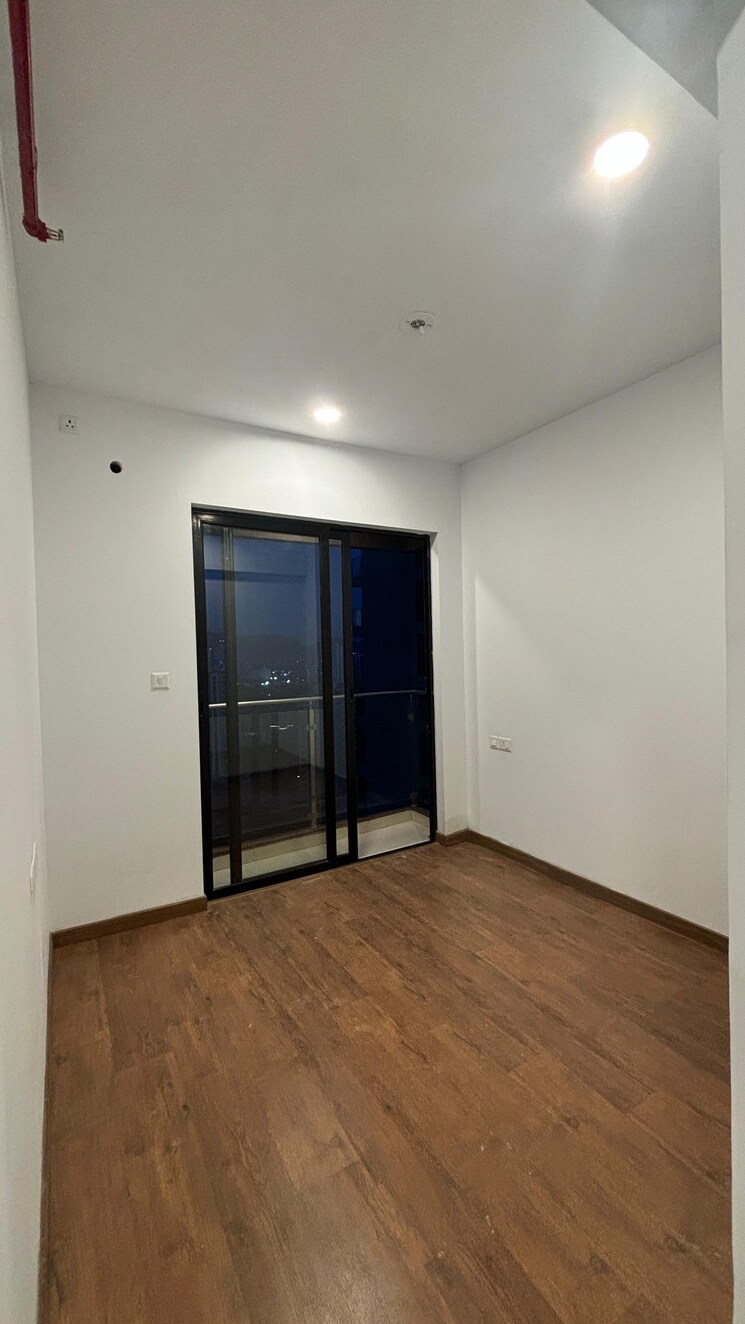 Room, risland-the-icon 2 Bedroom 636 Sq.Ft. Apartment In Dhokali Thane 7915388