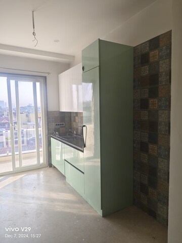 Room in 3 BHK Apartment at Today Princeton Floors, Sector 51 – for Sale
