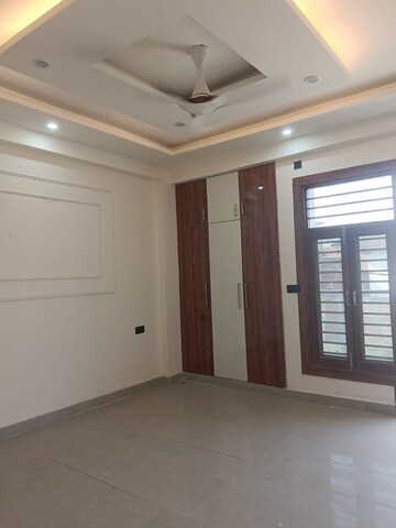 Room in 3 BHK Independent House at Raispur – for Sale