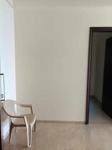 Room in 3 BHK Apartment at Raheja Imperia, Worli – for Sale