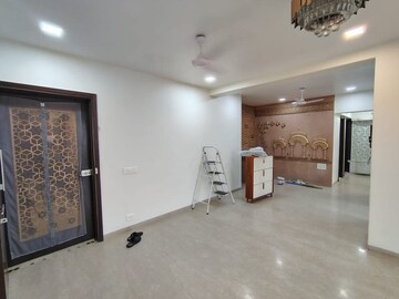 Room in 1 BHK Apartment at Chetana Kailash Heights, Nalasopara East – for Sale