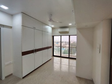 Room in 1 BHK Apartment at Chetana Kailash Heights, Nalasopara East – for Sale