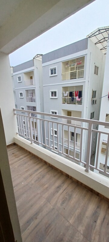 3.5 BHK Apartment For Sale in Endeco Lakeview Apartments, Hafeezpet