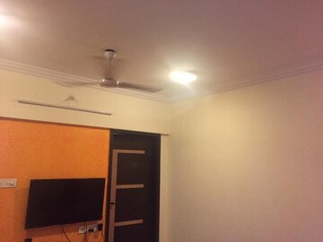 Room in 1 BHK Apartment at Bandra West – for Rent