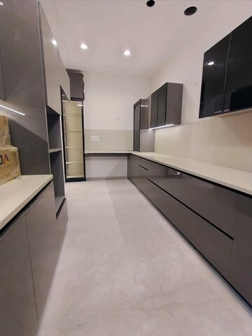 Master Bedroom in 2 BHK Builder Floor at Sector 23a – for Rent