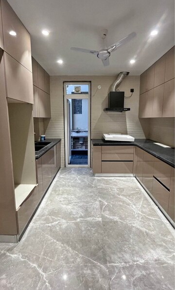 Kitchen in 2 BHK Builder Floor at Sector 23a – for Rent