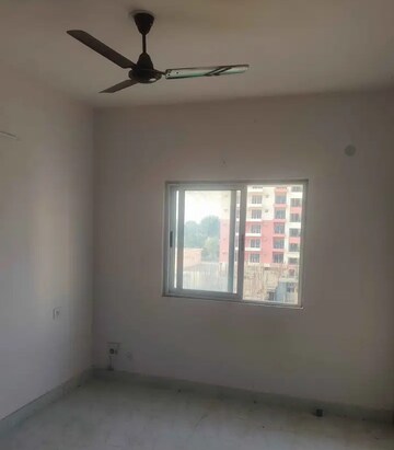 2 BHK Villa For Rent in Aliganj
