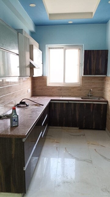Kitchen in 2 BHK Builder Floor at Sector 23 – for Rent