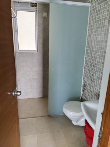 Bathroom in 3 BHK Apartment at Amanora Aspire Towerss, Hadapsar – for Rent