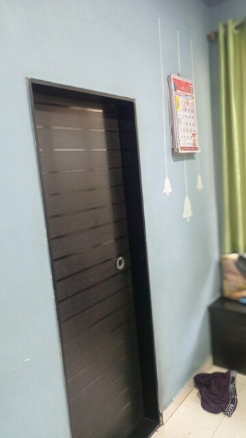 Furnished Amenities in 2 BHK Apartment at Dombivli West – for Sale