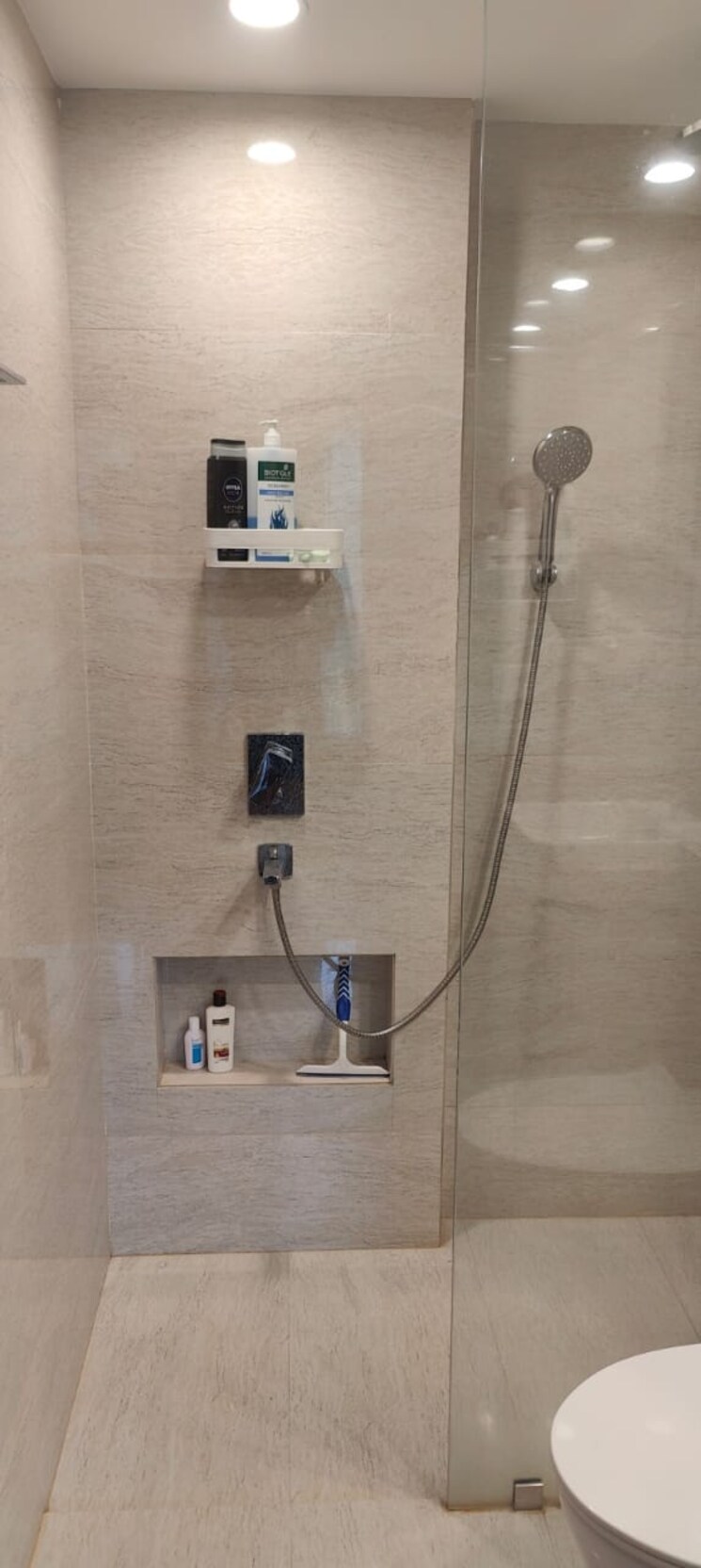 Bathroom, hiranandani-castle-rock 2 Bedroom 629 Sq.Ft. Apartment In Powai Mumbai 7915609